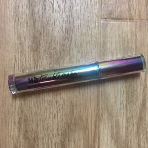 Urban decay trouble maker